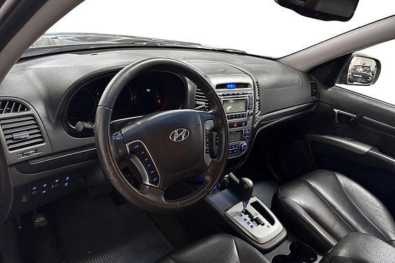 Hyundai Santa Fe 9 of 11