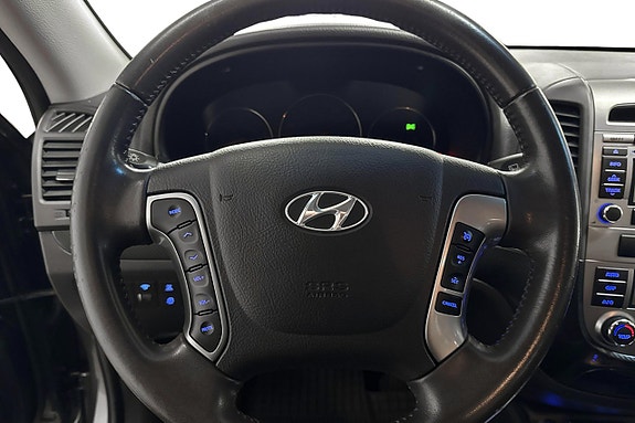 Hyundai Santa Fe 6 of 11