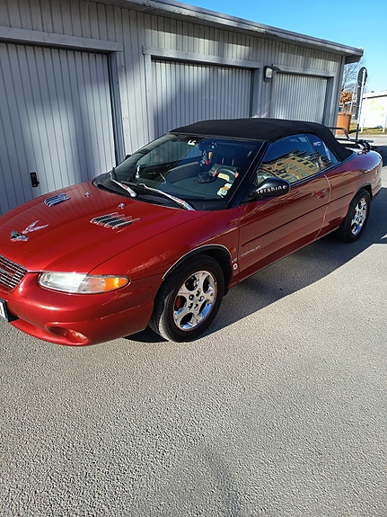 Chrysler Stratus 2 of 3
