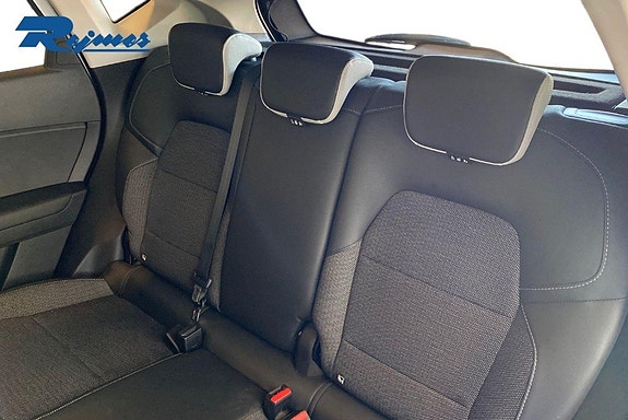Renault Captur 12 of 19