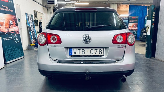 Volkswagen Passat 6 of 22