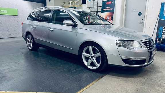 Volkswagen Passat 5 of 22