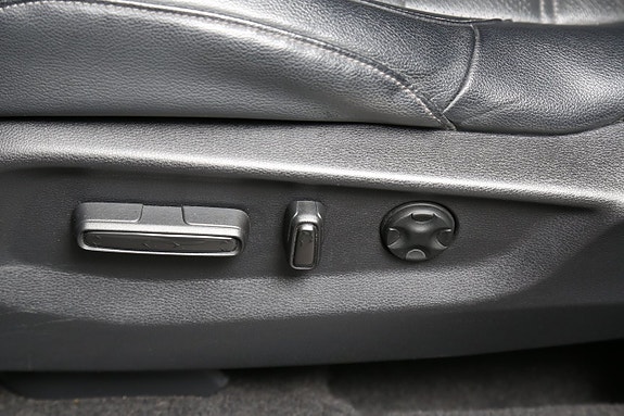 Honda CR-V 13 of 30