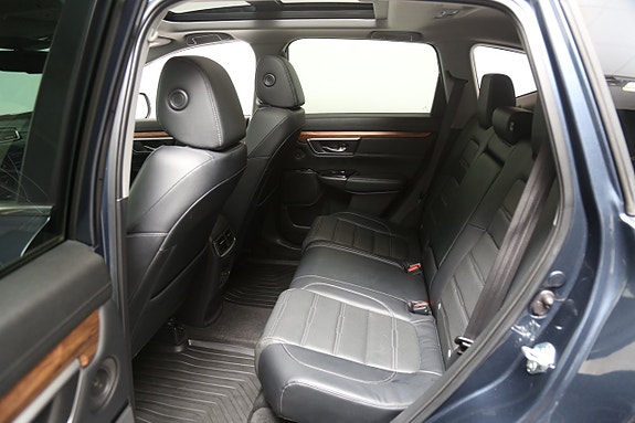 Honda CR-V 27 of 30