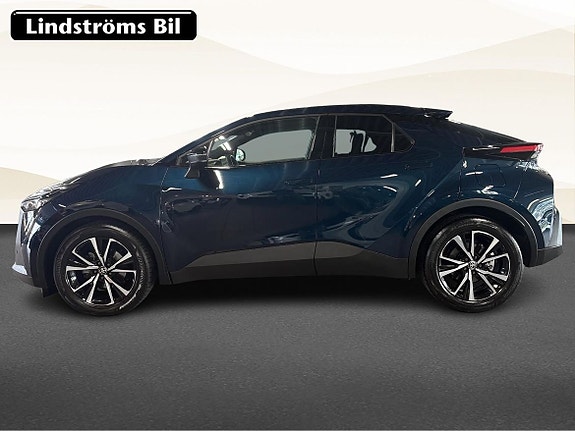 Toyota C-HR 6 of 18