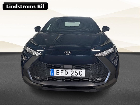 Toyota C-HR 9 of 18