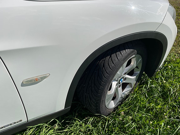 BMW X1 18 of 30