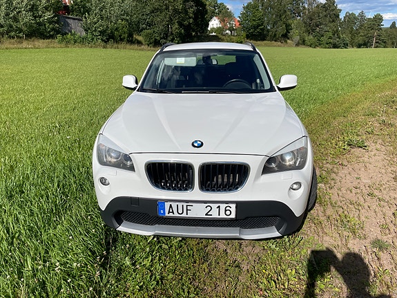 BMW X1 2 of 30
