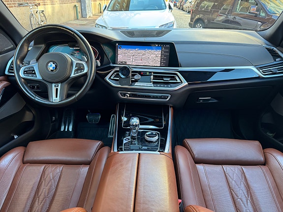 BMW X5 8 of 14