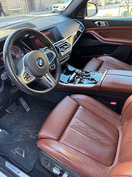 BMW X5 9 of 14