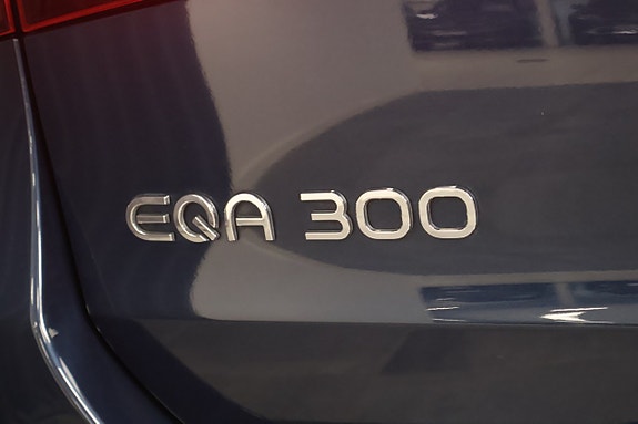 Mercedes-Benz EQA300 8 of 15