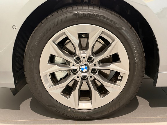 BMW 120 5 of 18