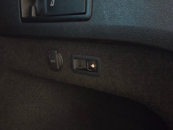 Volkswagen Passat Alltrack 14 of 26