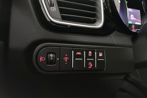Kia Ceed 18 of 22