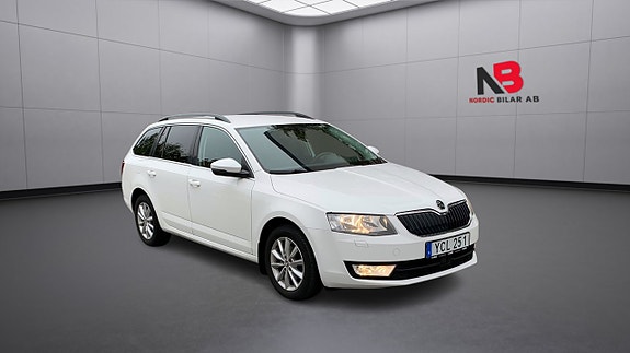 Skoda Octavia 2 of 11