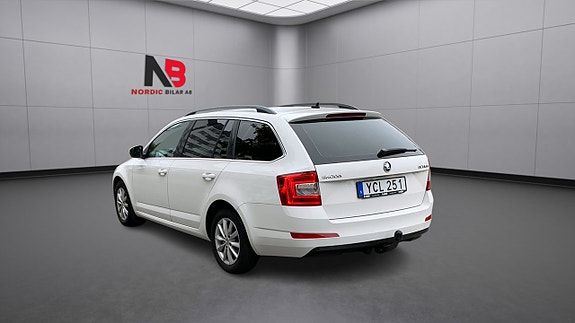 Skoda Octavia 8 of 11
