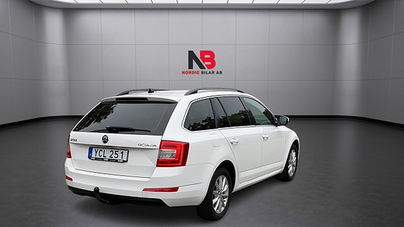 Skoda Octavia 9 of 11