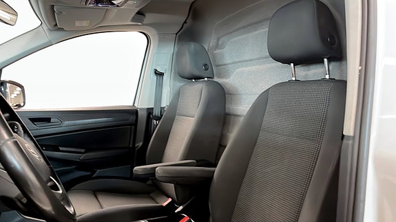 Volkswagen Caddy Maxi 8 of 15