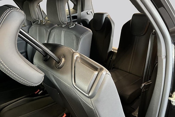 Peugeot 5008 16 of 20