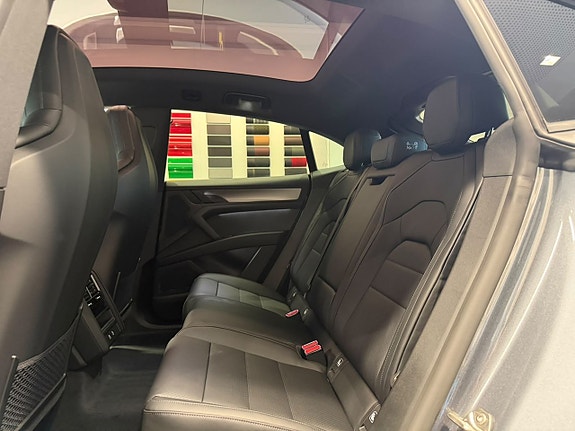 Porsche Cayenne Coupe 13 of 23