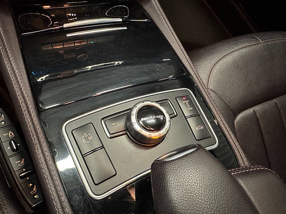 Mercedes-Benz CLS350 17 of 24