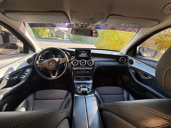 Mercedes-Benz C180 13 of 20