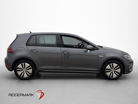 Volkswagen e-Golf VII 10 of 30