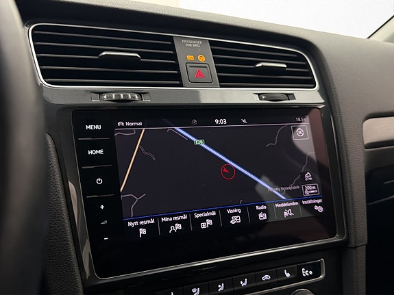 Volkswagen e-Golf VII 20 of 30