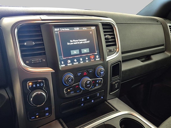Dodge RAM 1500 10 of 14