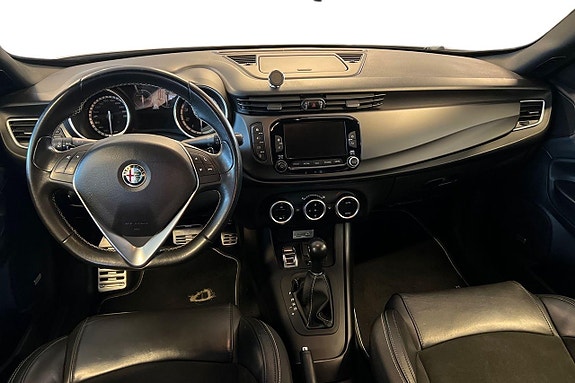 Alfa Romeo Giulietta 11 of 23