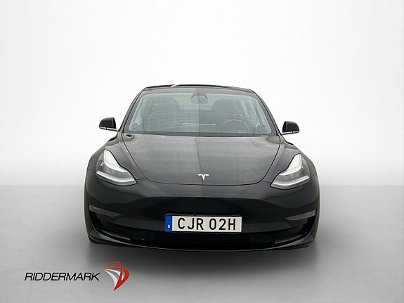 Tesla Model 3 3 of 29