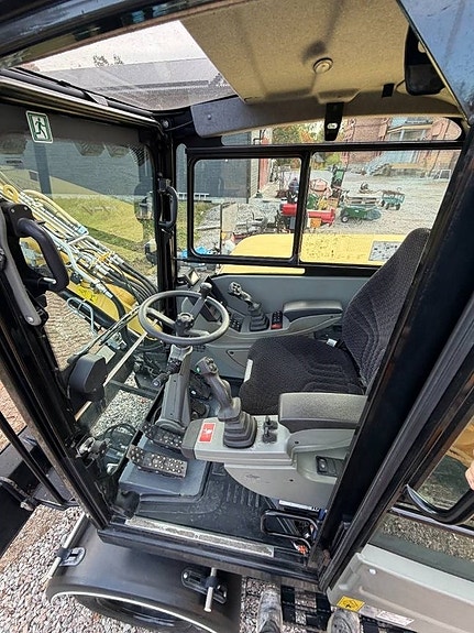 Yanmar B95W 3009 timmar med vagn 7 of 14