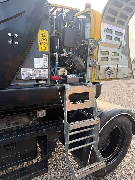 Yanmar B95W 3009 timmar med vagn 11 of 14