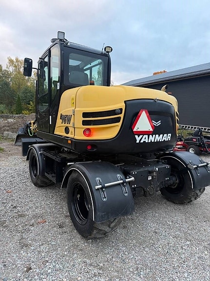 Yanmar B95W 3009 timmar med vagn 2 of 14