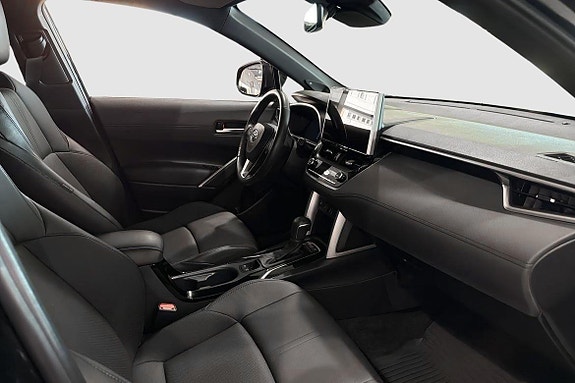 Toyota Corolla Cross 7 of 12