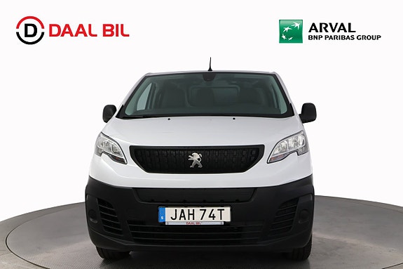 Peugeot e-Expert 2 of 26
