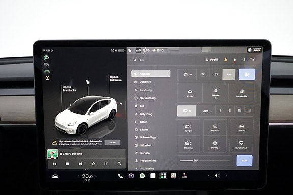 Tesla Model Y 18 of 25