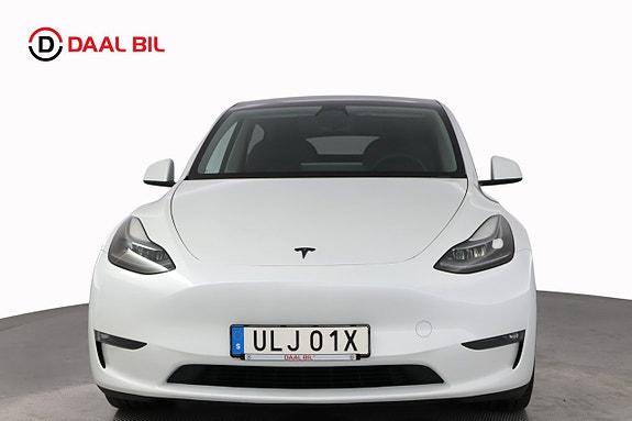 Tesla Model Y 2 of 25
