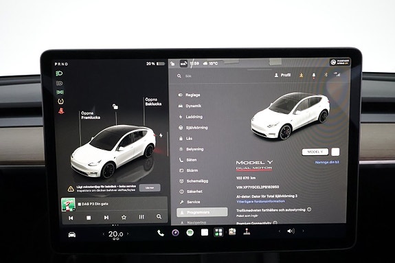 Tesla Model Y 20 of 25