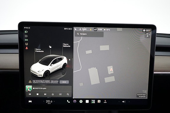 Tesla Model Y 17 of 25
