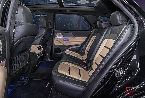 Mercedes-Benz GLE53 16 of 18