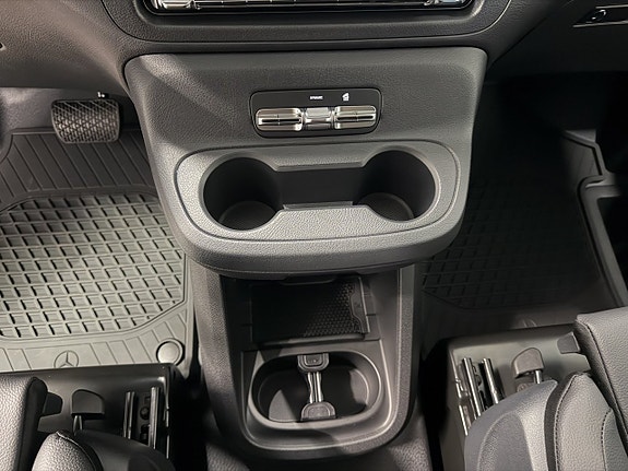 Mercedes-Benz Vito 119 11 of 13