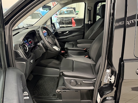 Mercedes-Benz Vito 119 8 of 13