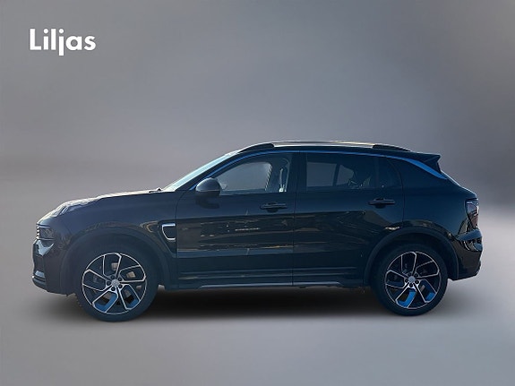 Lynk & Co 01 3 of 7