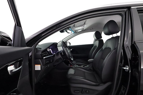 Kia Niro 10 of 26