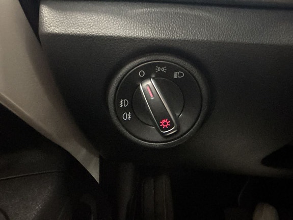 Volkswagen UP! 13 of 15