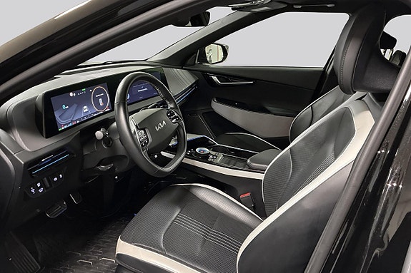Kia EV6 10 of 30