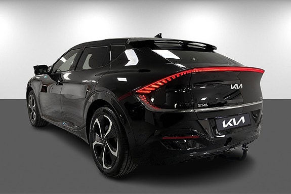 Kia EV6 8 of 30