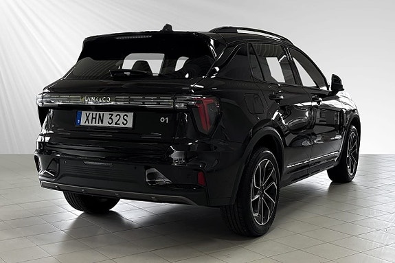 Lynk & Co 01 4 of 18