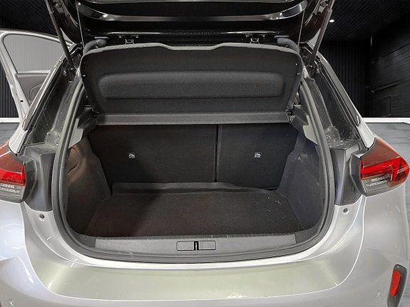 Opel Corsa 11 of 12